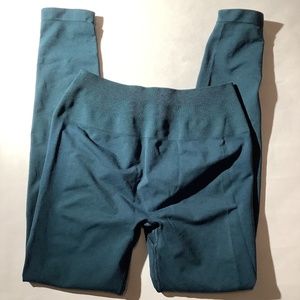 Alphalete Amplify Leggings